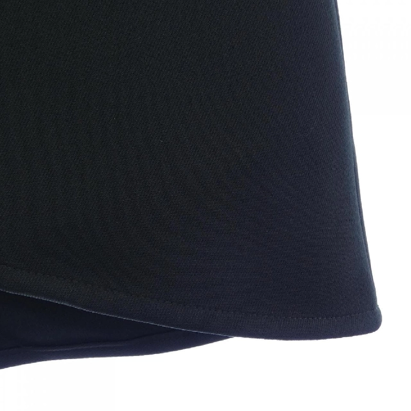 Chân váy Courreges - Hàng hiệu Authentic 817834