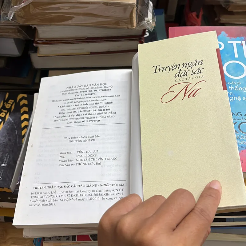 II Truyện Ngắn: Truyện Ngắn Đặc Sắc Các Tác Giả Nữ - 2013 697822