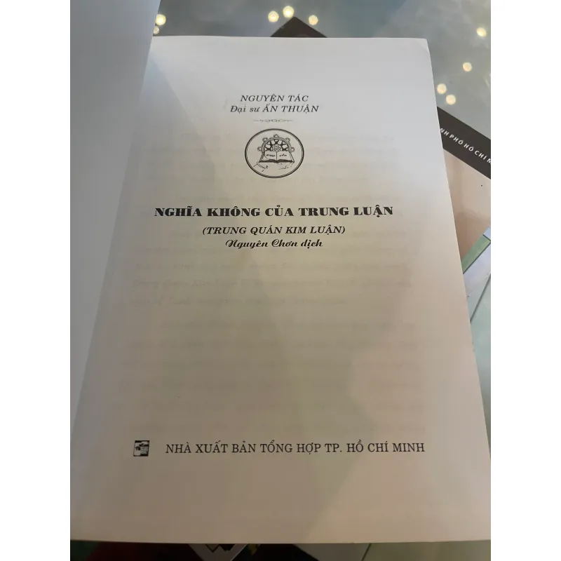 NGHĨA KHÔNG CỦA TRUNG LUẬN (TRUNG QUÁN KIM LUẬN) - ẤN THUẬN  1027551