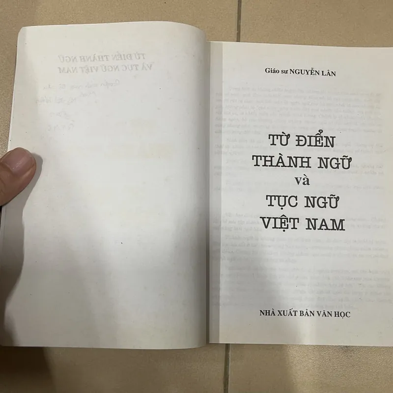 Từ Điển Thành Ngữ và Tục Ngữ Việt Nam - Giáo sư Nguyễn Lân (c43) 722312