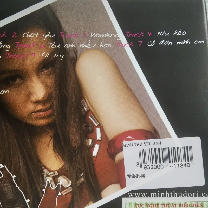 CD Album Minh Thư - Yêu anh nhiều hơn 1044575