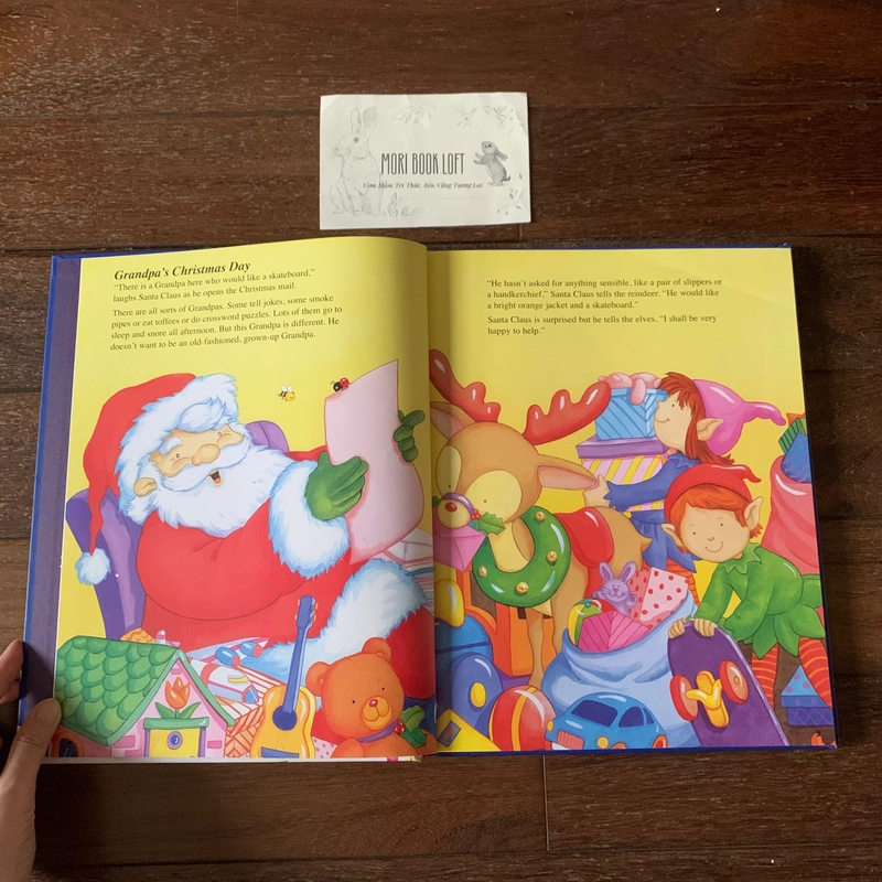 Sách tranh tiếng anh Magical Christmas Stories, Used, Bìa xốp 479273