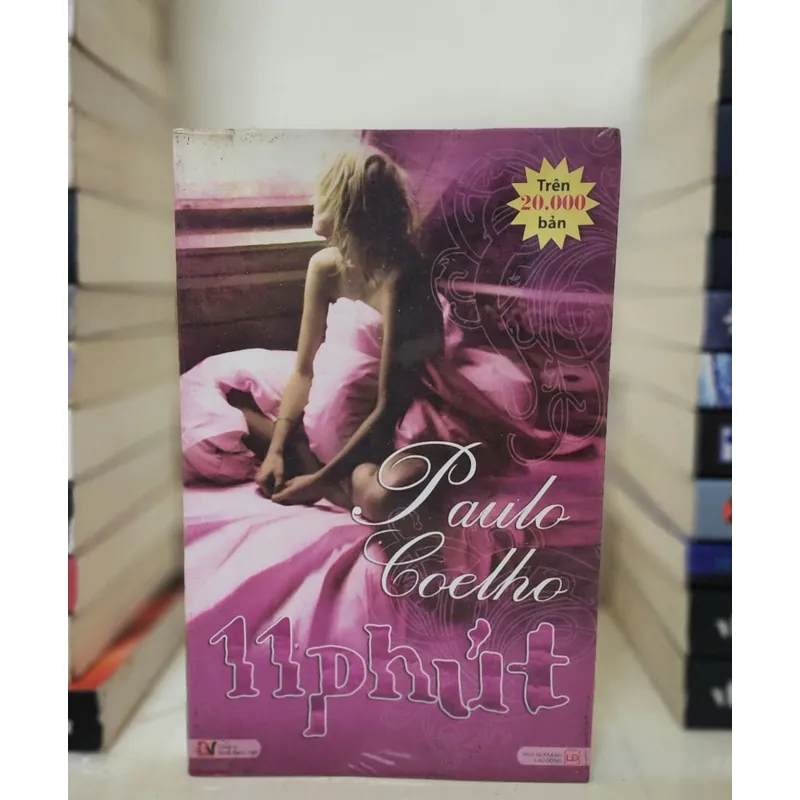 Tiểu thuyết 11 PHÚT - Paulo Coelho 705178