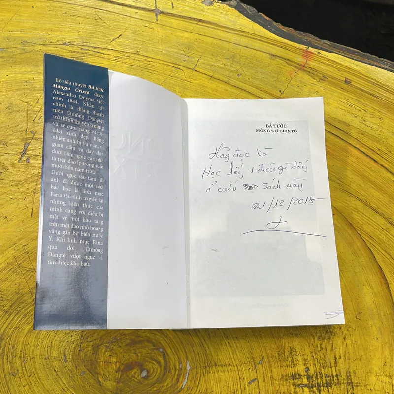 BÁ TƯỚC MÔNGTƠ CRIXTÔ- ALEXANDRE DUMAS 604702