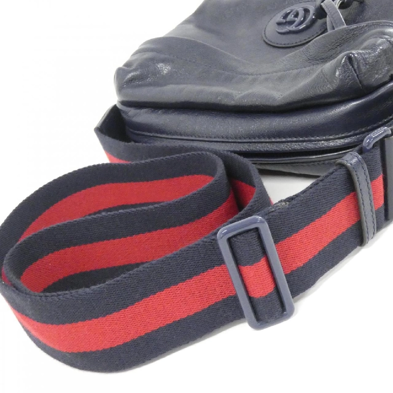 Gucci 725696 AABDH Túi đeo vai - Hàng hiệu Chính hãng 768985