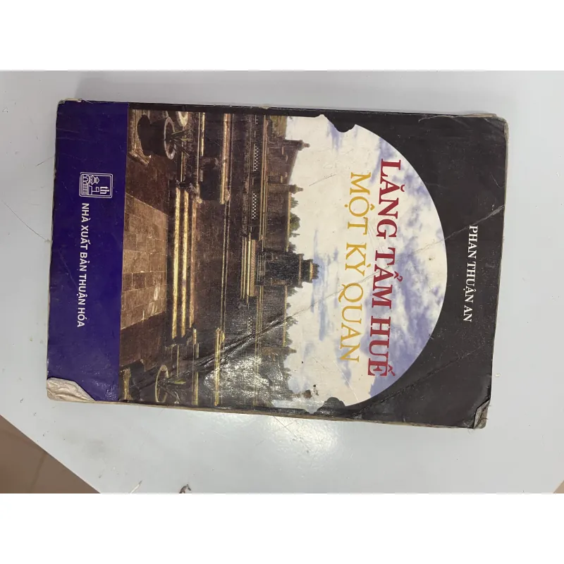 lăng tẩm huế một kì quan 1020015