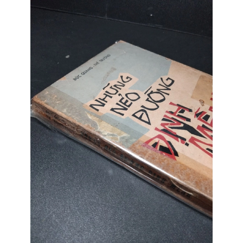 Những nẻo đường định mệnh mới 70% bẩn bìa, ố vàng, tróc gáy Đức Quang - Thế Trường HCM2603 VĂN HỌC 918883