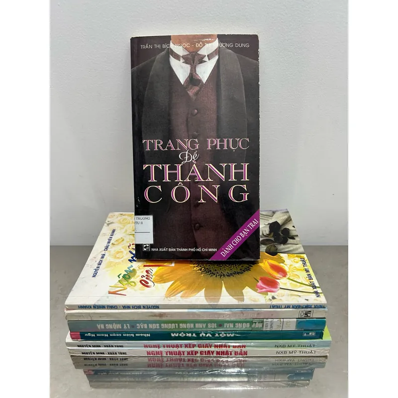 Bộ sách: Trang phục để thành công.  1061054