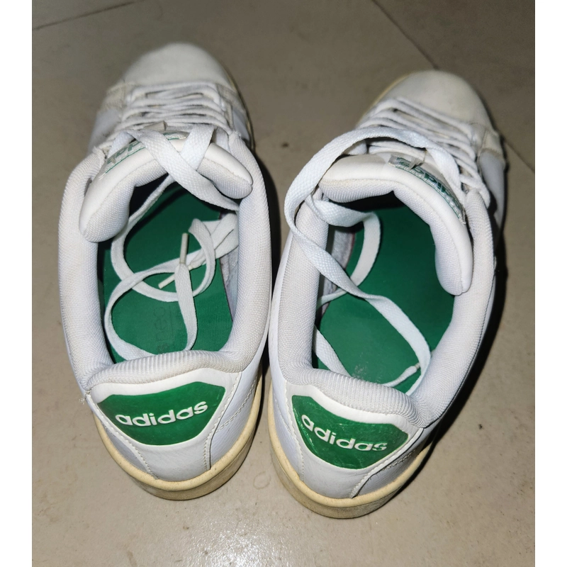 Adidas cloudfoam advantage trång 478075
