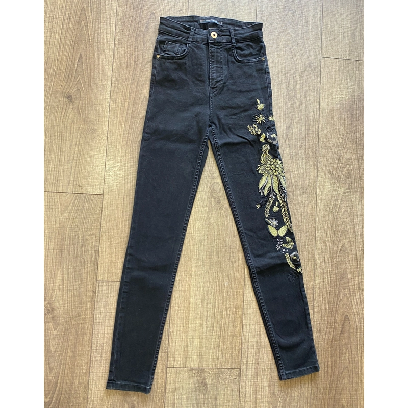 Quần skinny Jean Zara Authentic màu đen size 34  313018