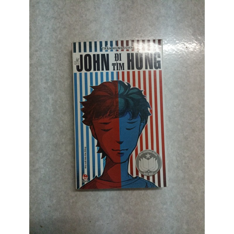 John đi tìm Hùng - Trần Hùng John 25943