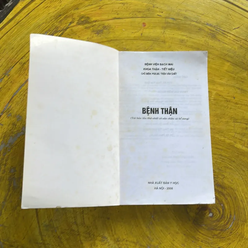 BỆNH THẬN - chủ biên PGS.BS. TRẦN VĂN CHẤT 937505