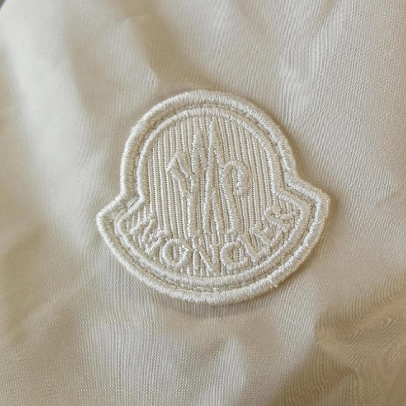 Áo khoác MONCLER WETE 631762