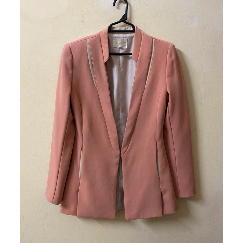 Áo blazer Hàn size nhỏ 541112