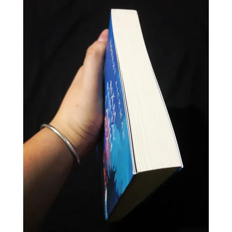 Nắm Bàn Tay Lạnh Giá - Robert Aickman 759106