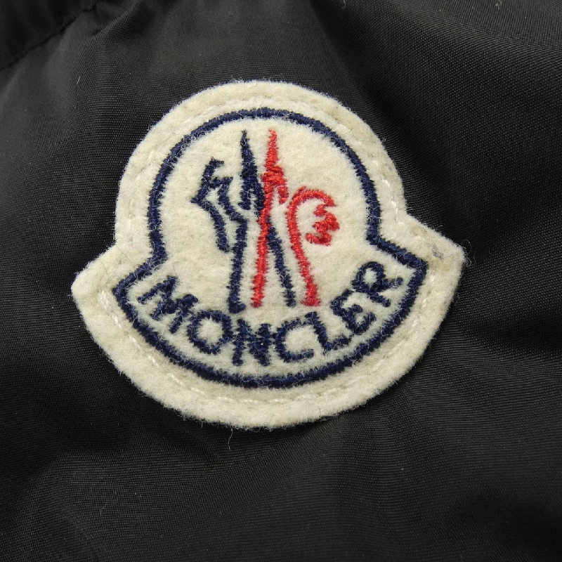 Áo khoác lông vũ MONCLER 638790