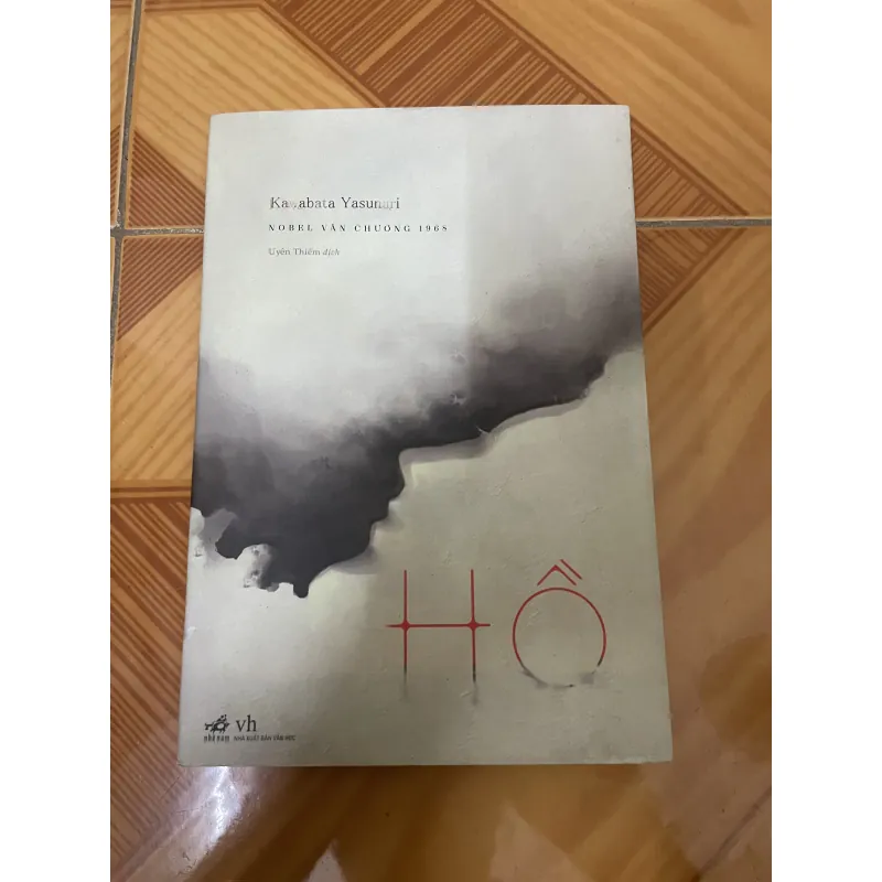 Hồ - Yasunari Kawabata 929952
