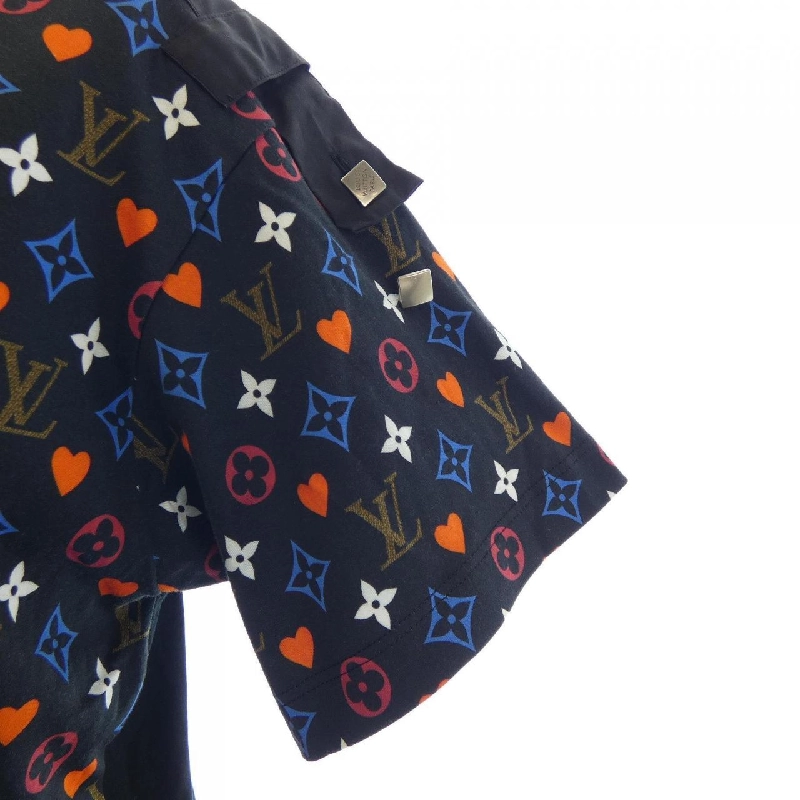 Áo thun LOUIS VUITTON GAME ON FKTS98ZVX - Hàng hiệu Chính hãng 632057