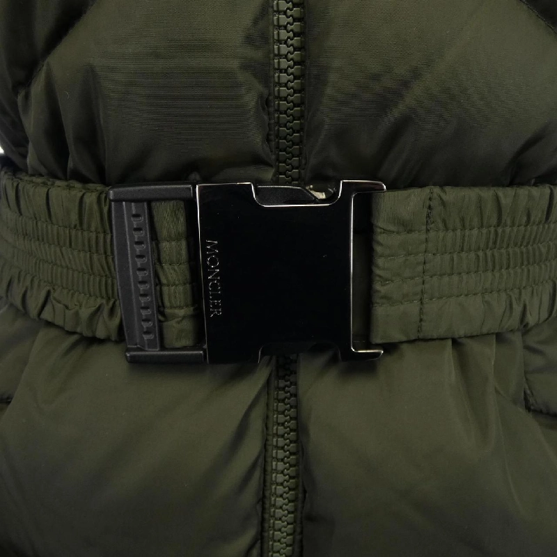 Áo khoác lông vũ MONCLER 640495