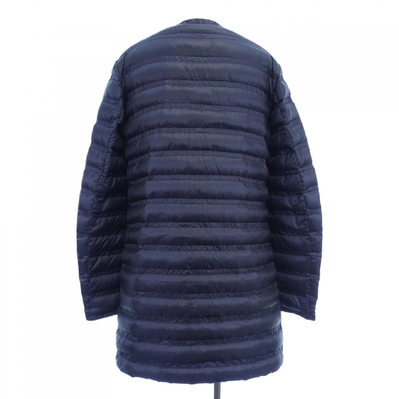 Áo khoác lông vũ MONCLER 637165