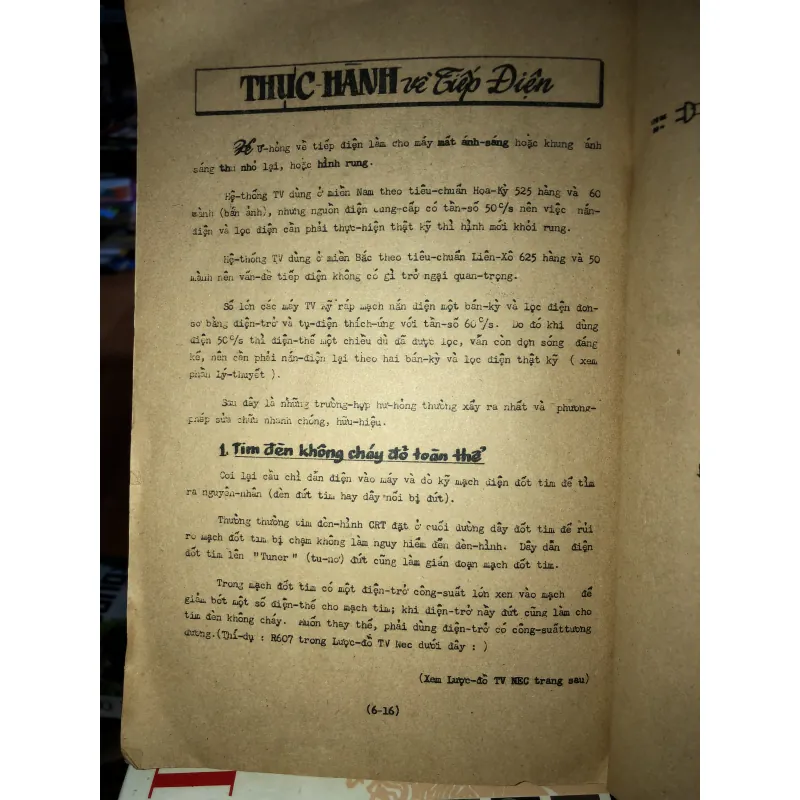 Vô tuyến truyền hình giản yếu quyển l Lý thuyết và thực hành - Đặng Sỹ Hỷ 798900