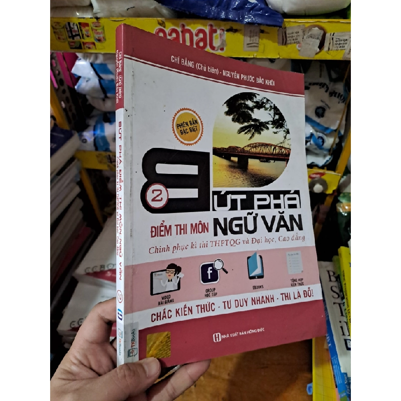 Bứt phá điểm thi môn ngữ văn tập 2 mới 90% 2018 HCM0808 GIÁO KHOA 527253