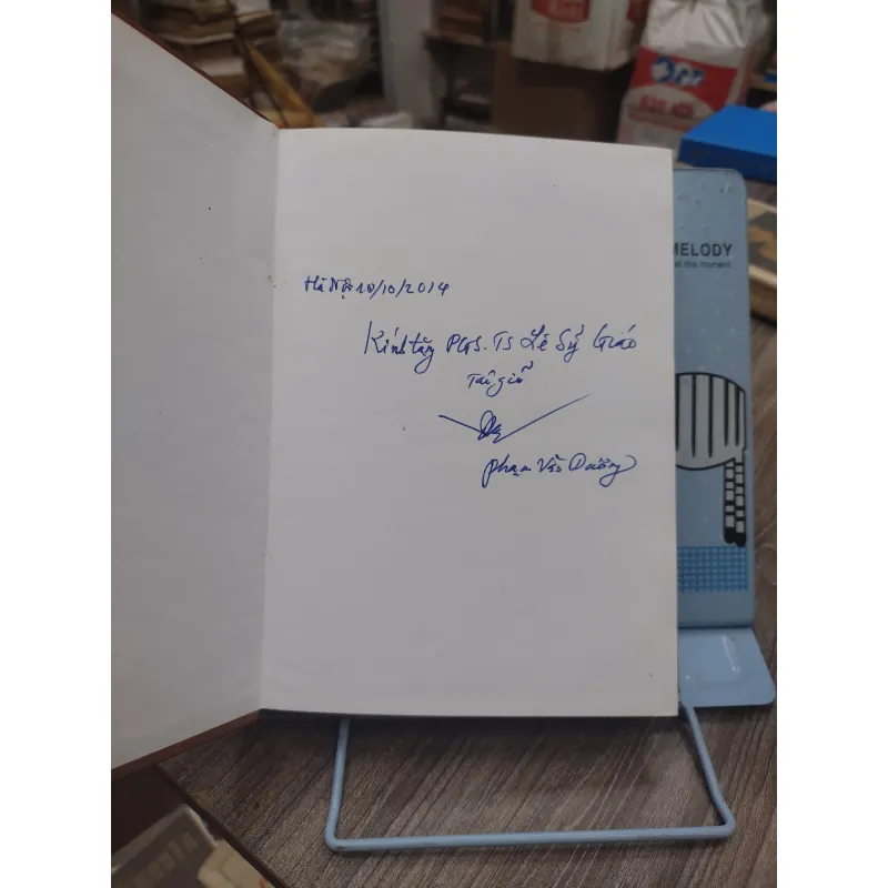 Sách: Thầy cúng trong văn hoá tín ngưỡng người Dao Họ - TG: Phạm Văn Dương (A3) 740708