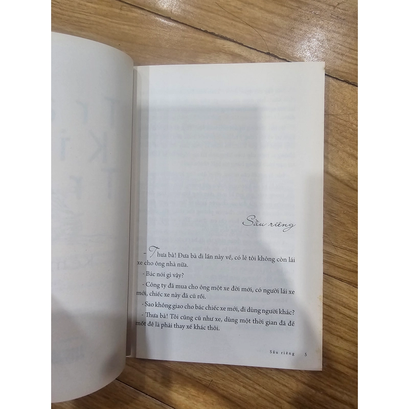 Tập truyện ngắn Kẻ ma làm - Trần Kim Trắc
26k 494223