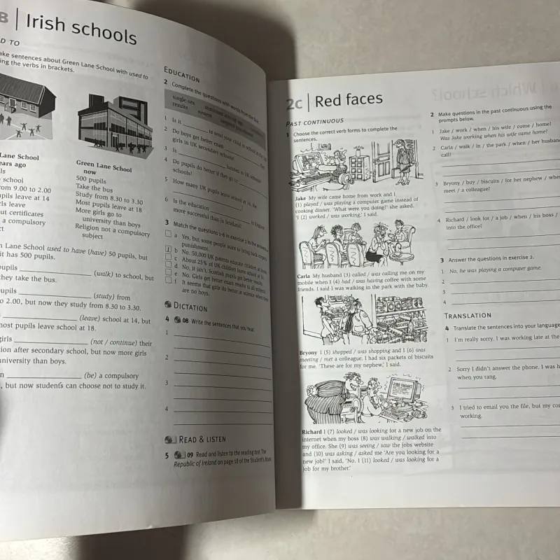 Straightforward Pre-intermediate Workbook with key 796259