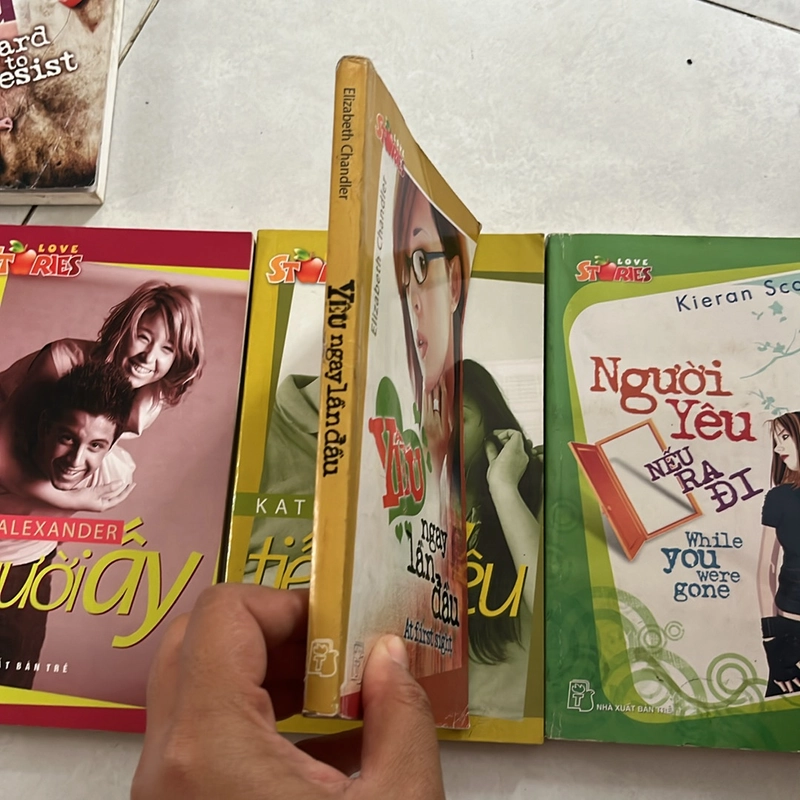 Combo 5 cuốn Love Stories 500016