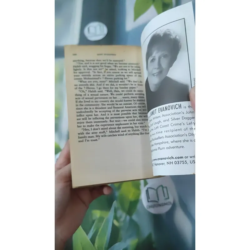 [XƯA] High Five (1999) - Janet Evanovich 1027579