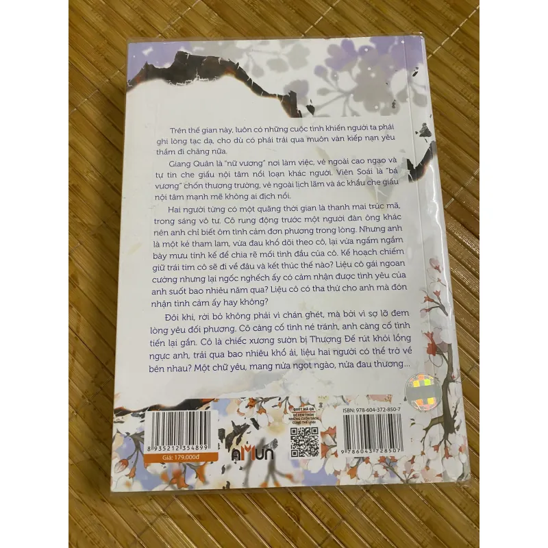 Một nửa ngọt ngào, một nửa đau thương 782388