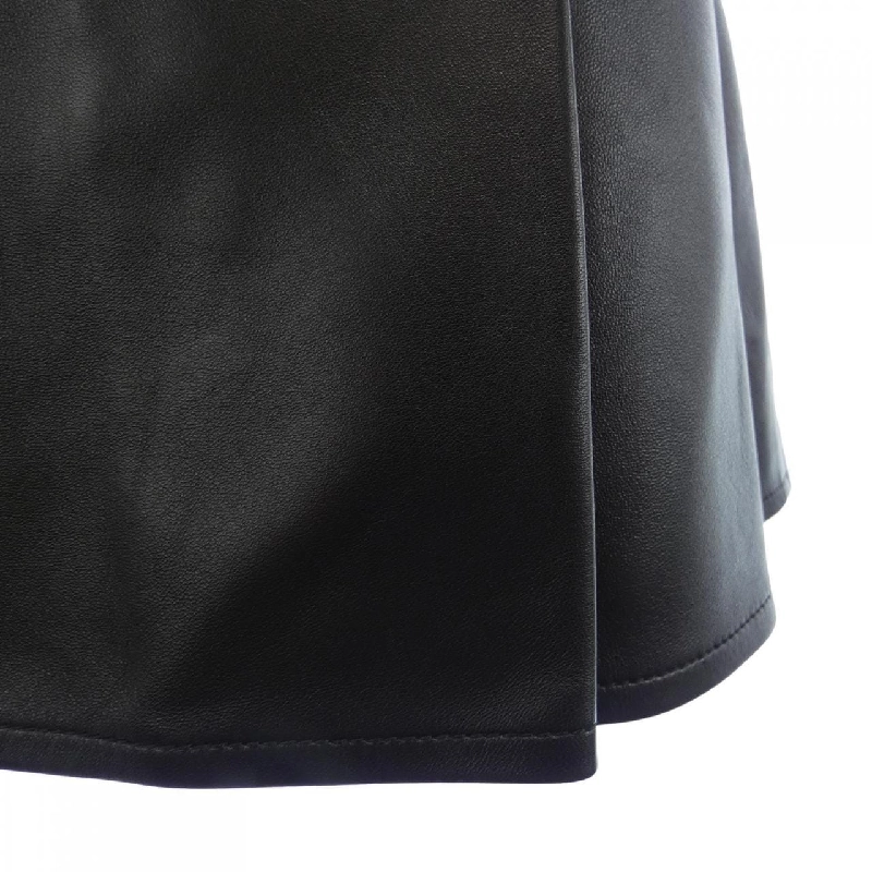 Chân váy MIU MIU MIUMIU Logo MPD757 SOOO 1395 - Hàng hiệu Chính hãng 646909