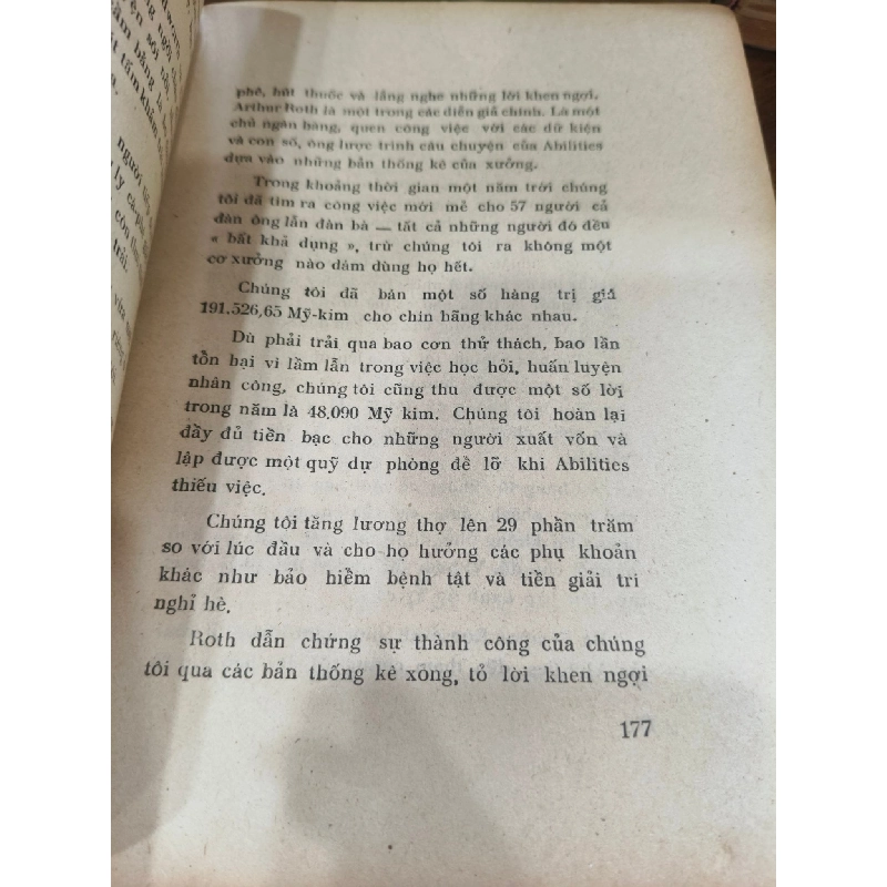 Hãy Giúp Nhau Làm Lại Cuộc Đời - Henry Viscardi, Jr 1061800