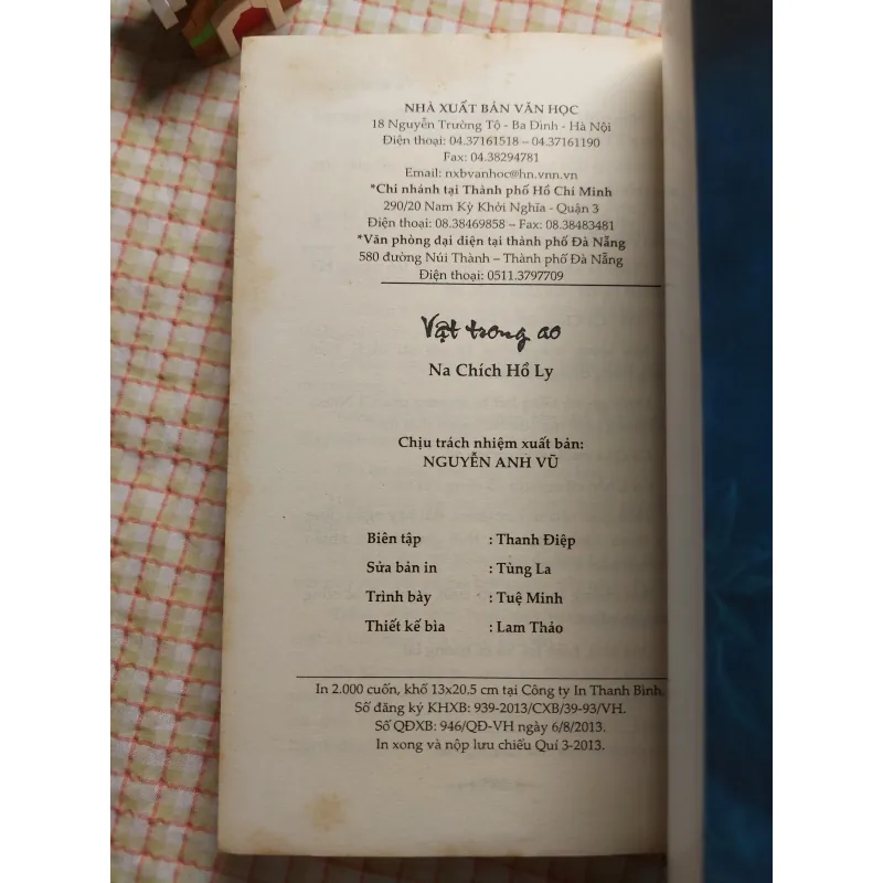 VẬT TRONG AO - NA CHÍCH HỒ LY 763856