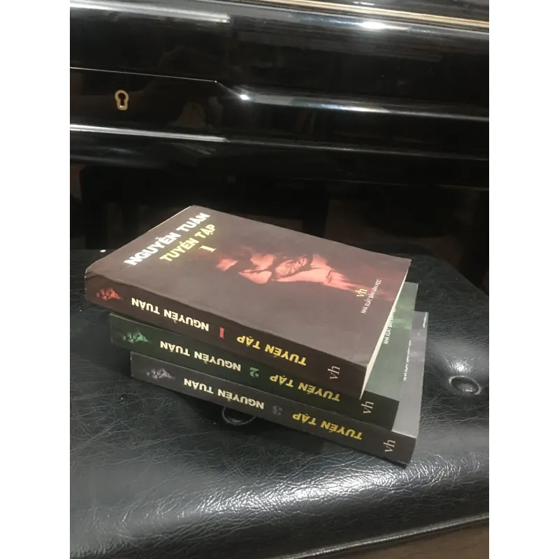 Tuyển tập Nguyễn Tuân 972737