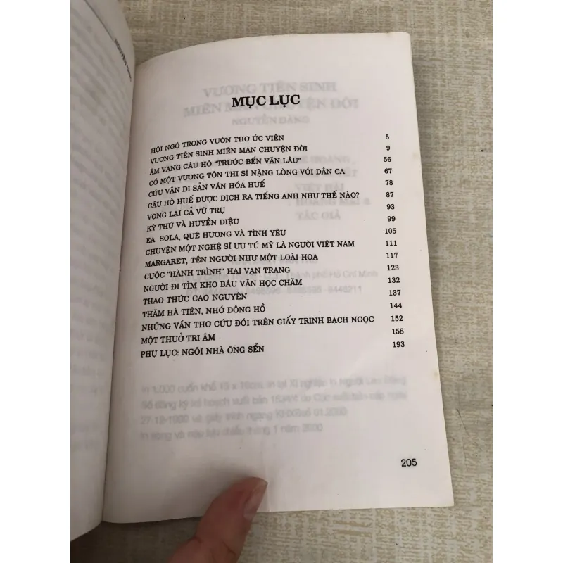 Vương tiên sinh miên man chuyện đời 995124