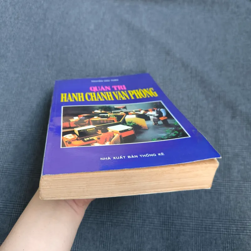 Quản trị hành chính văn phòng - Nguyễn Hữu Thân - 1996 592408