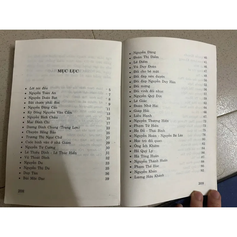 COMBO 2 CUỐN SÁCH GIAI THOẠI VIỆT NAM: HÁN NÔM & TRẠNG CƯỜI 753122