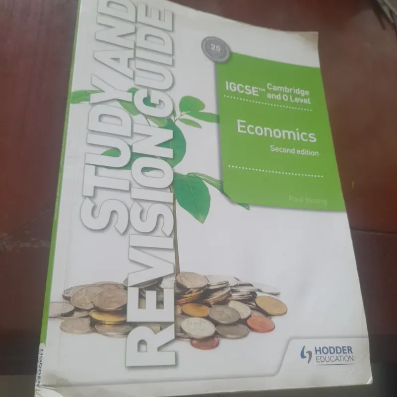Study and Revision Guide: ECONOMICS 931059