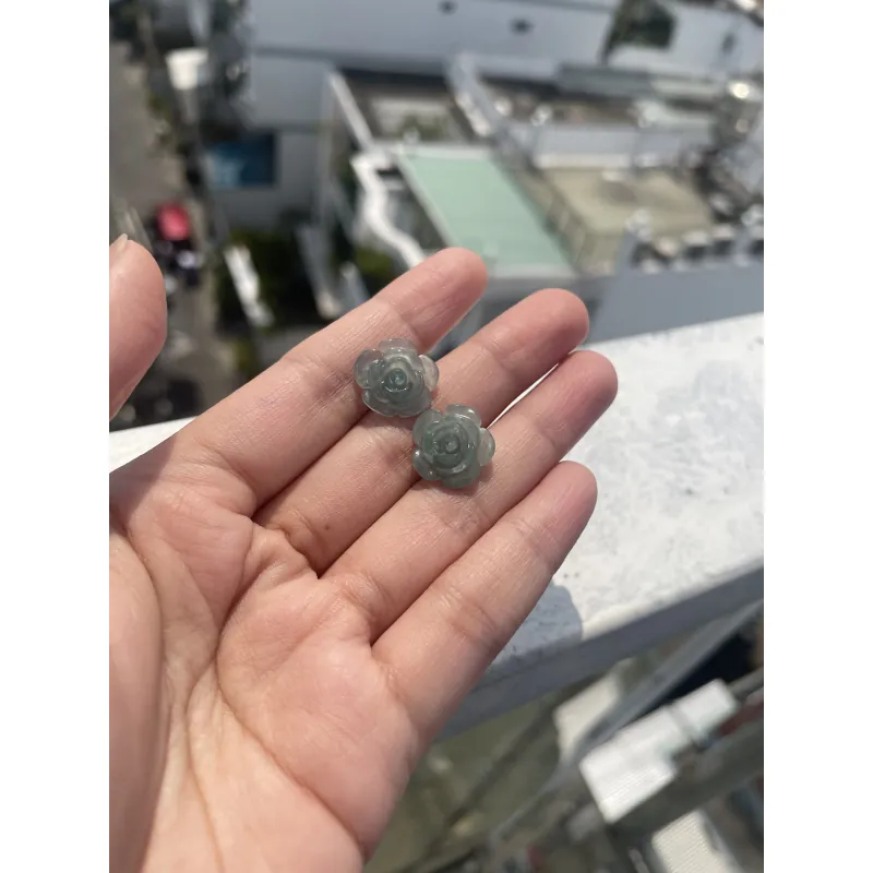 Bông tai/ Hoa tai lam ngọc - Type A (chuôi bạc - nút cao su) 800811