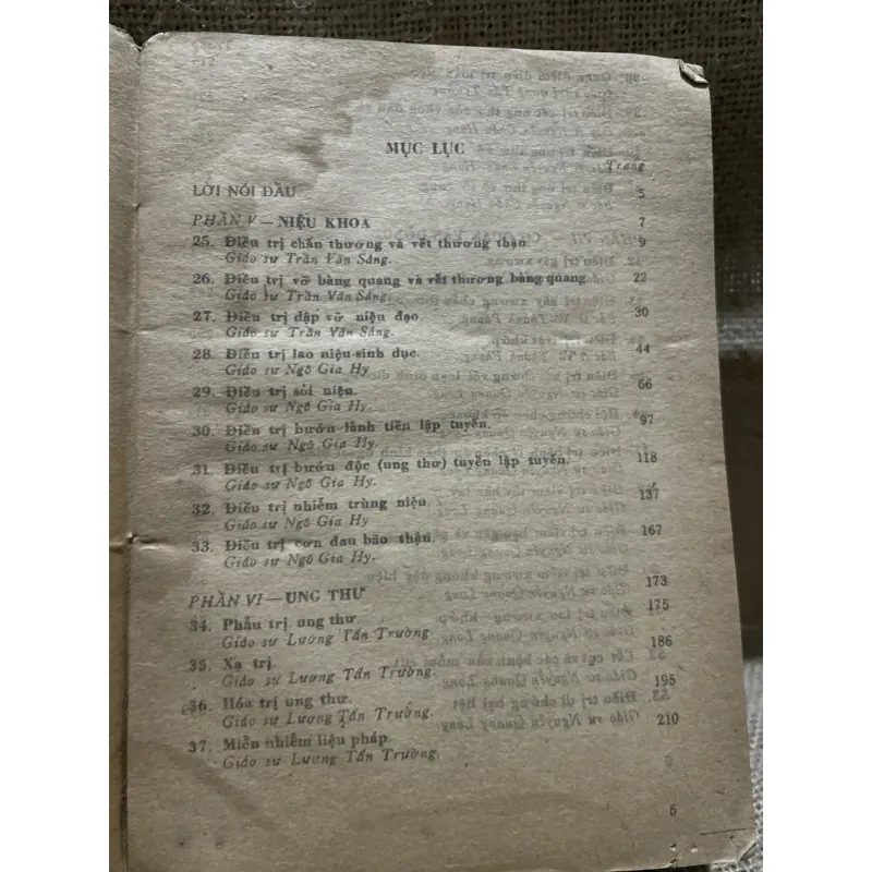 Bài giảng điều trị học ngoại khoa- hai tập, hơn 700 trang 800378