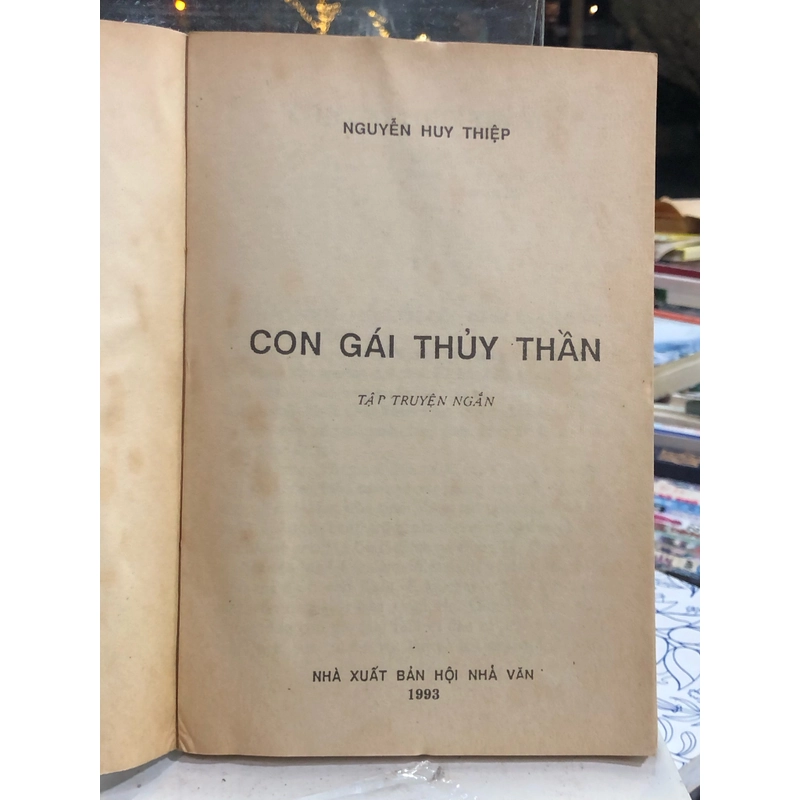 CON GÁI THUỶ THẦN - Nguyễn Huy Thiệp 359584