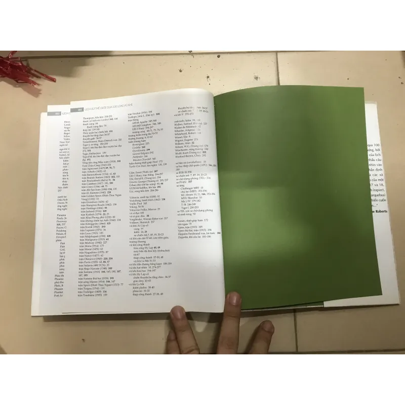 Lịch Sử Thế Giới Qua 100 Loại Vũ Khí 1029494