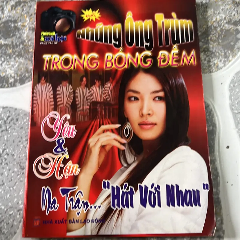 [luật- chính trị- hình sự - vụ án] Những ông trùm trong bóng đêm 563197