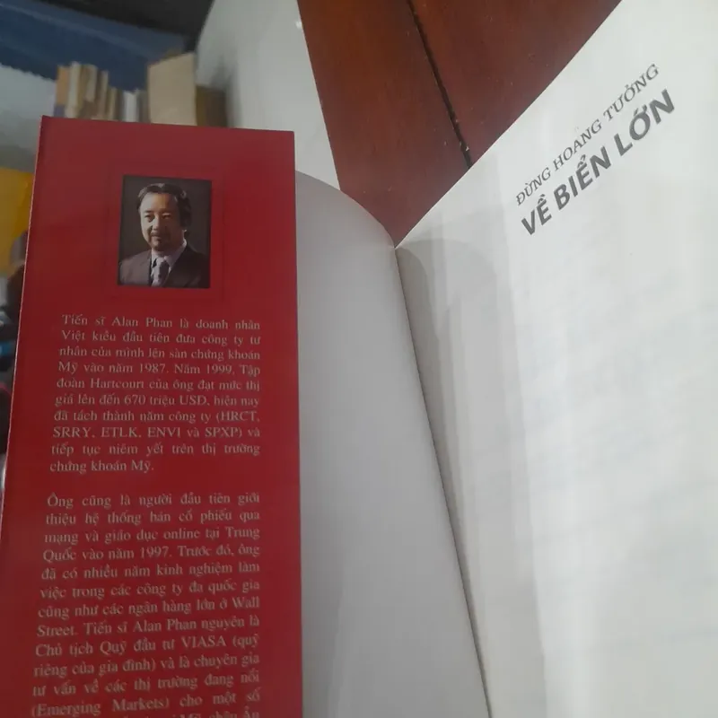 Alan Phan - ĐỪNG HOANG TƯỞNG VỀ BIỂN LỚN 590381