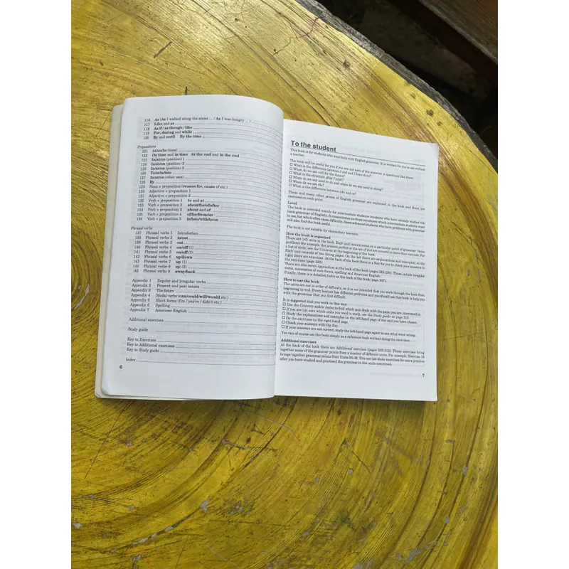 ENGLISH GRAMMAR IN USE- RAYMOND MURPHY 602655