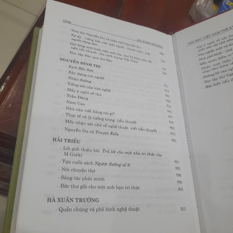 VĂN HỌC VIỆT NAM THẾ LỶ XX - Lý luận - Phê bình 1945 - 1975 389085