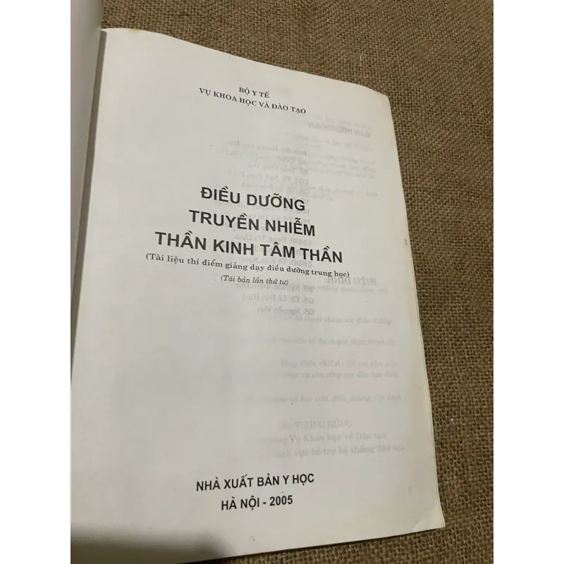ĐIỀU DƯỠNG TRUYỀN NHIỄM THẦN KINH TÂM THẦN , SÁCH Y, KHỔ LỚN 569799