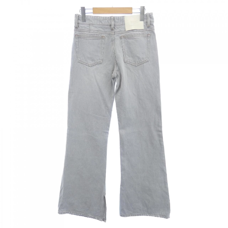 Quần jeans AMI FTR425.DE0028 648976